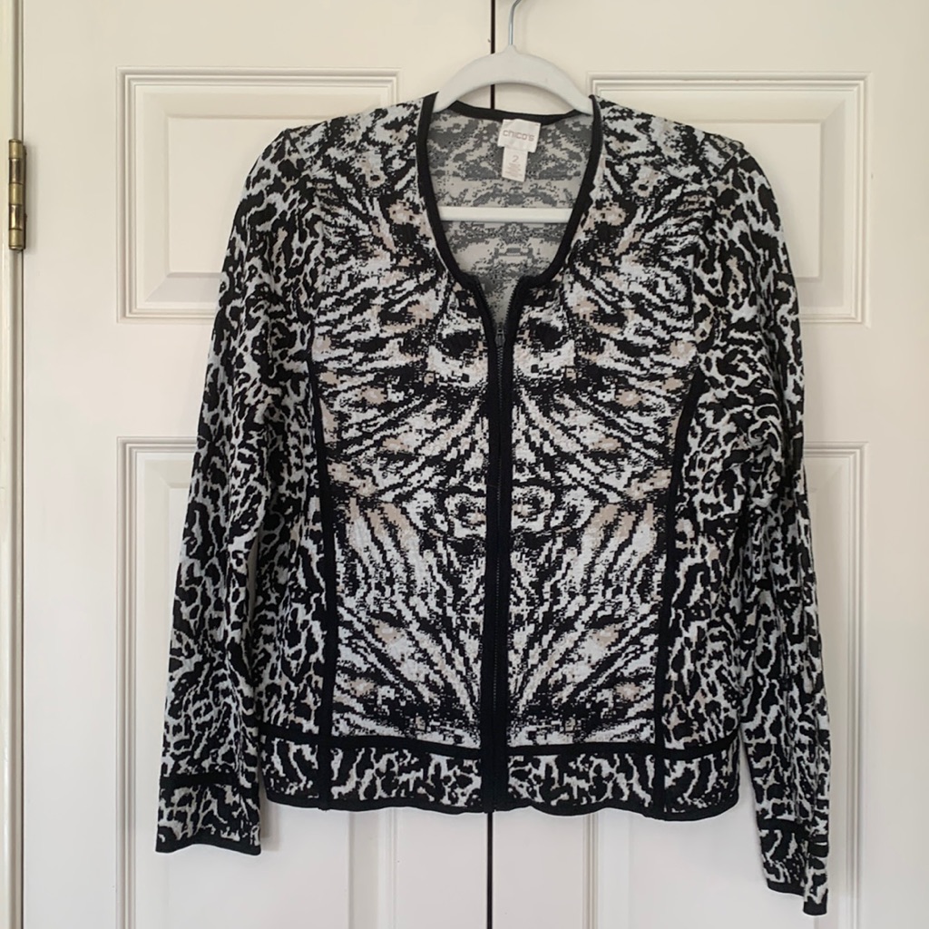 Chico’s Top Size 2